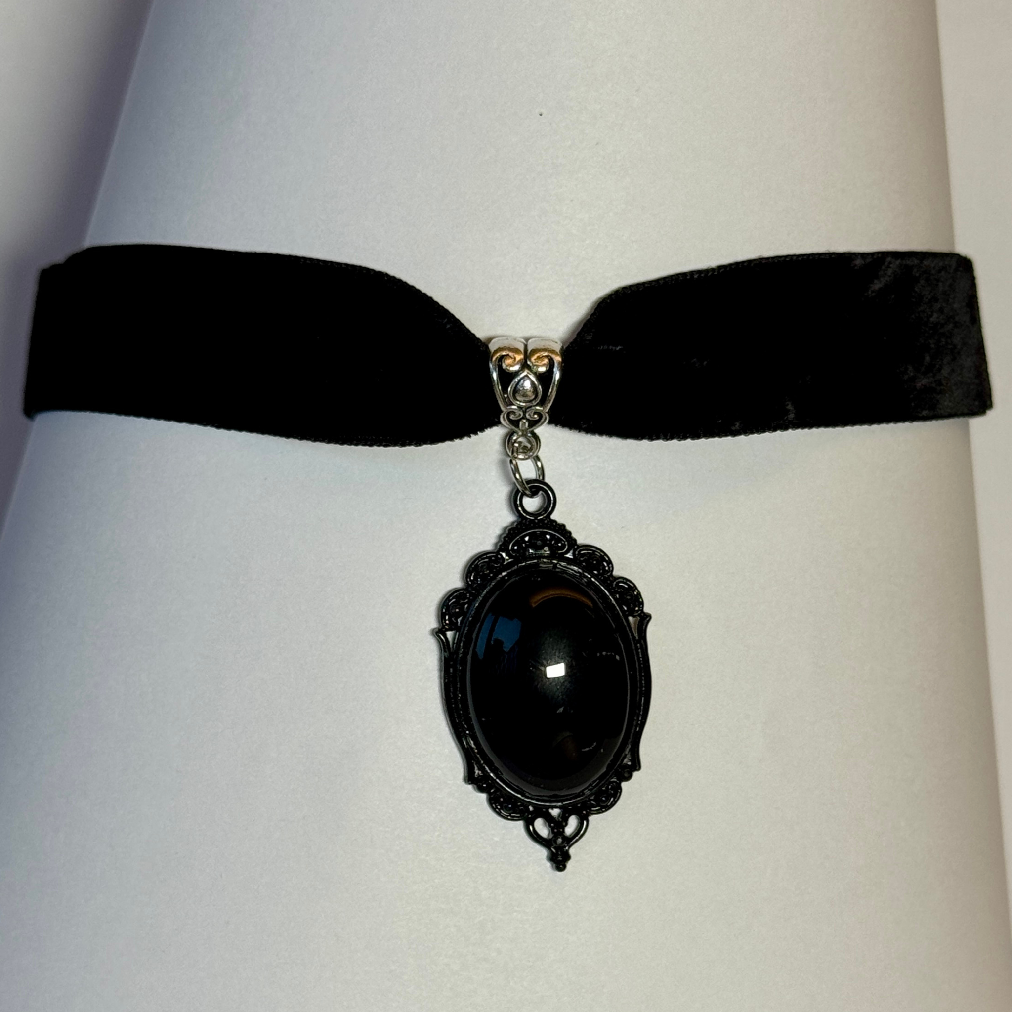 Velvet Choker Necklace